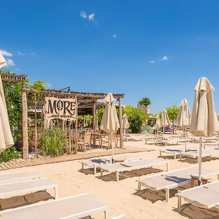 Appartamento Ivy - Lux With Parking & Pool In Azur Panorama Saints Constantine and Helena