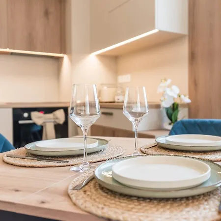 Ivy - Lux With Parking & Pool In Azur Panorama Appartamento