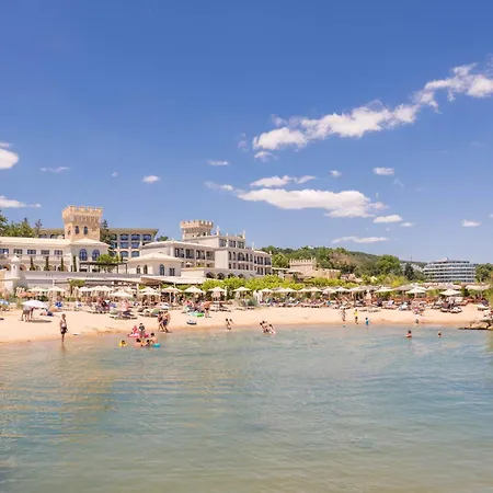 Ivy - Lux With Parking & Pool In Azur Panorama * Saints Constantine and Helena